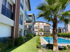 İda Apartment Antalya Belek, מלון בבלק