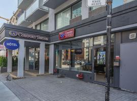 Comfort Suites Downtown, hotel in: Golden Square Mile, Montreal