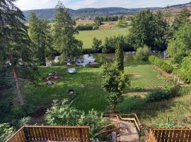 Ferienwohnung am Schwedenberg , Trimberg, hotel cu parcare din Elfershausen