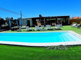 Casa Rural La Piedra De Juana, hotel u gradu 'Malpartida de Cáceres'