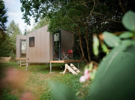 Sleep Space 21 - Green Tiny Village Harz, holiday home in Osterode