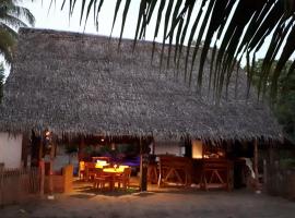 Sugar Lounge Lodge, beach hotel in Nauhang