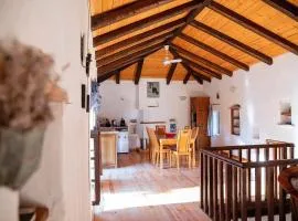 Rustic Holiday Villa Upper Qeparo