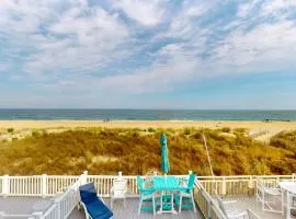 Beach Village 16