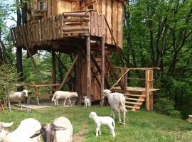 Treehouse Toplak, hotel v destinaci Ruše