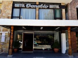 Hotel Danubio, hotel poblíž Mezinárodní letiště Villa Gesell – Pinamar - VLG, Villa Gesell