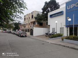 Hospedaje Atarazana, guest house in Guayaquil