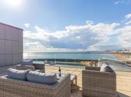 Unique Sea View Penthouse with Hot Tub