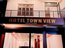 Hotel Town View, hotell i Sauraha