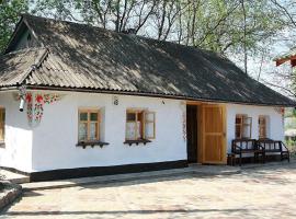 Rodovoe Gnezdo Garmaki, hotel pantai di Garmaki