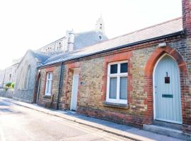 Old School Mews By The Sea Broadstairs，布羅德斯泰的飯店