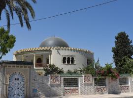 Dar Henani, hotel sa hidromasažnim kadama u gradu Monastir