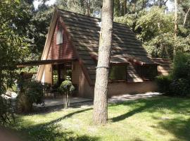 Chalet met wellness, cabin in Lanaken