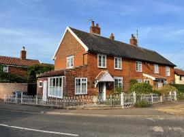 Corner Cottage, Dennington, casa o chalet en Framlingham