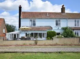 5 Blackshore, Southwold