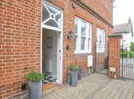 1 Eversley Court, Southwold