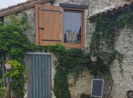 Chocolate Box Cottage