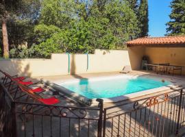 L'armas, hotel with parking in Sorgues