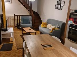 SAINT DENIS PARIS STADE de FRANCE DISNEY, Villa in Saint-Denis