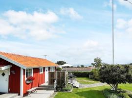 4 person holiday home in ONSALA, feriebolig i Onsala