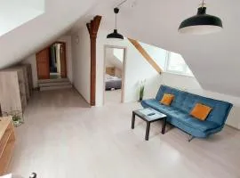 Apartmán pre 5 osôb, 2 spálne, Banská Bystrica Podlavice 24h self checkin