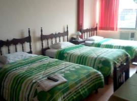 Habitación aeropuerto, Hotel in Santa Cruz de la Sierra