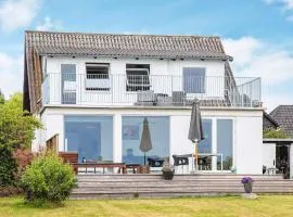 8 person holiday home in Præstø
