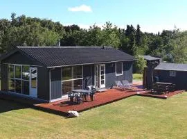 6 person holiday home in Nibe-By Traum