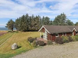 Three-Bedroom Holiday home in Vrådal