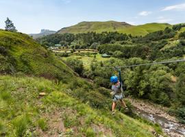 Gooderson Leisure Riverbend Chalets Self Catering and Timeshare Gold Crown Resort, chata v destinaci Drakensberg Garden