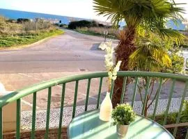 Casa Da luz 5 - st james apt 2 bedrooms , Amazing sea view , pool , wifi