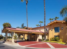 La Quinta Inn by Wyndham Costa Mesa Orange County, hotel v destinaci Costa Mesa