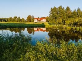 Highland Warmia - Gospodarstwo agroturystyczne, hótel með bílastæði í Jeziorany