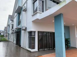 Hud hud Homestay Gelang Patah, rumah kotej di Nusajaya