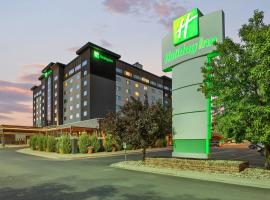 Holiday Inn Rapid City - Rushmore Plaza, an IHG Hotel, отель в Рапид-Сити, рядом находится Journey Museum