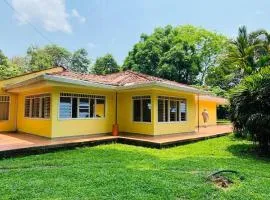 Agradable finca campestre familiar con piscina