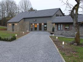 Les midis au vert - gîte pour 11 personnes, hotel near Waterfalls of Coo, Stavelot