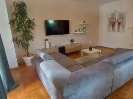 Apartments Tomic