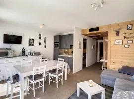 Grand appart lumineux 3* au cœur de La Toussuire, balcon sud, 2 chambres, à 50m des pistes ! - FR-1-416-78