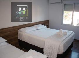 Hotel Palmeiras, hotel en Santana do Livramento