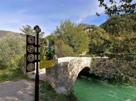 Holiday Home Sarin Most, Hotel in Stolac