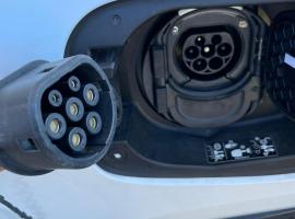 Hotel Fiorella, ξενοδοχείο στη Σενιγκάλια