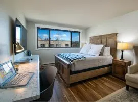 Cedar Lodge Buffalo Studio Condo: Great Frisco Location