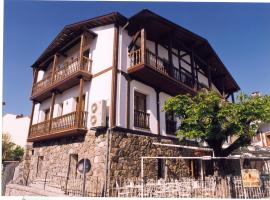 Hostal La Maya, hotel romántico en Cercedilla