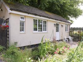 Stones Cottage, hotel in Ormesby Saint Margaret