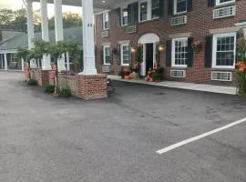Colonial Inn Seekonk