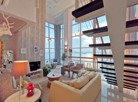 Maritime Suites Penang, hotel in Jelutong