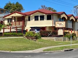 Ruskin House @ BBSC, hotel in Byron Bay