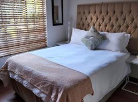 The Hills Guest House, hotel with parking in Newcastle