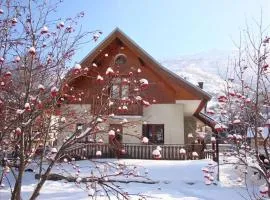 Appartement de 2 chambres avec jardin clos et wifi a Valloire a 3 km des pistes